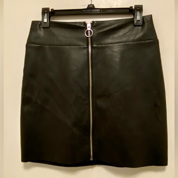 Express Faux Leather Mini Skirt - Picture 3 of 6